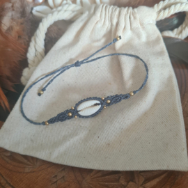 Armbandje Kauri
