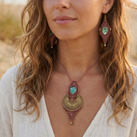Macramé ketting Abalone schelp