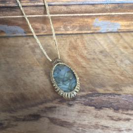 Macramé ketting  Labradoriet