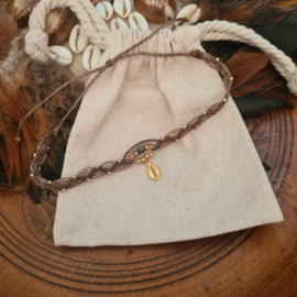 Macramé enkelbandje Kauri gold