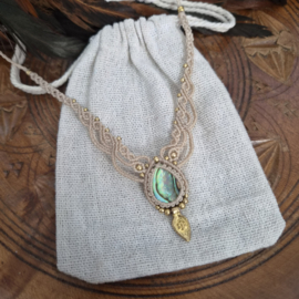 Macramé ketting Abalone