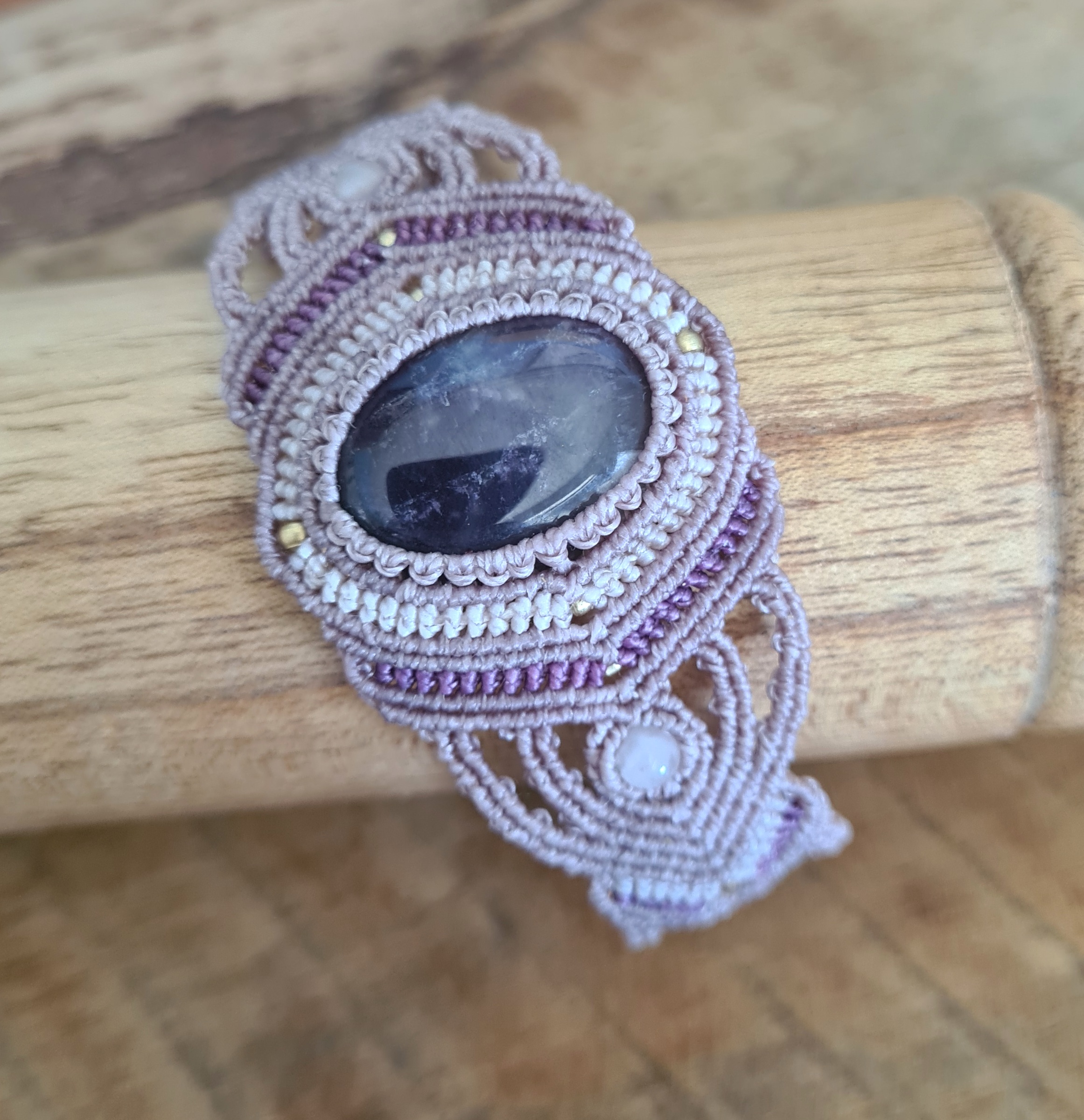 Macramé armband Amethist