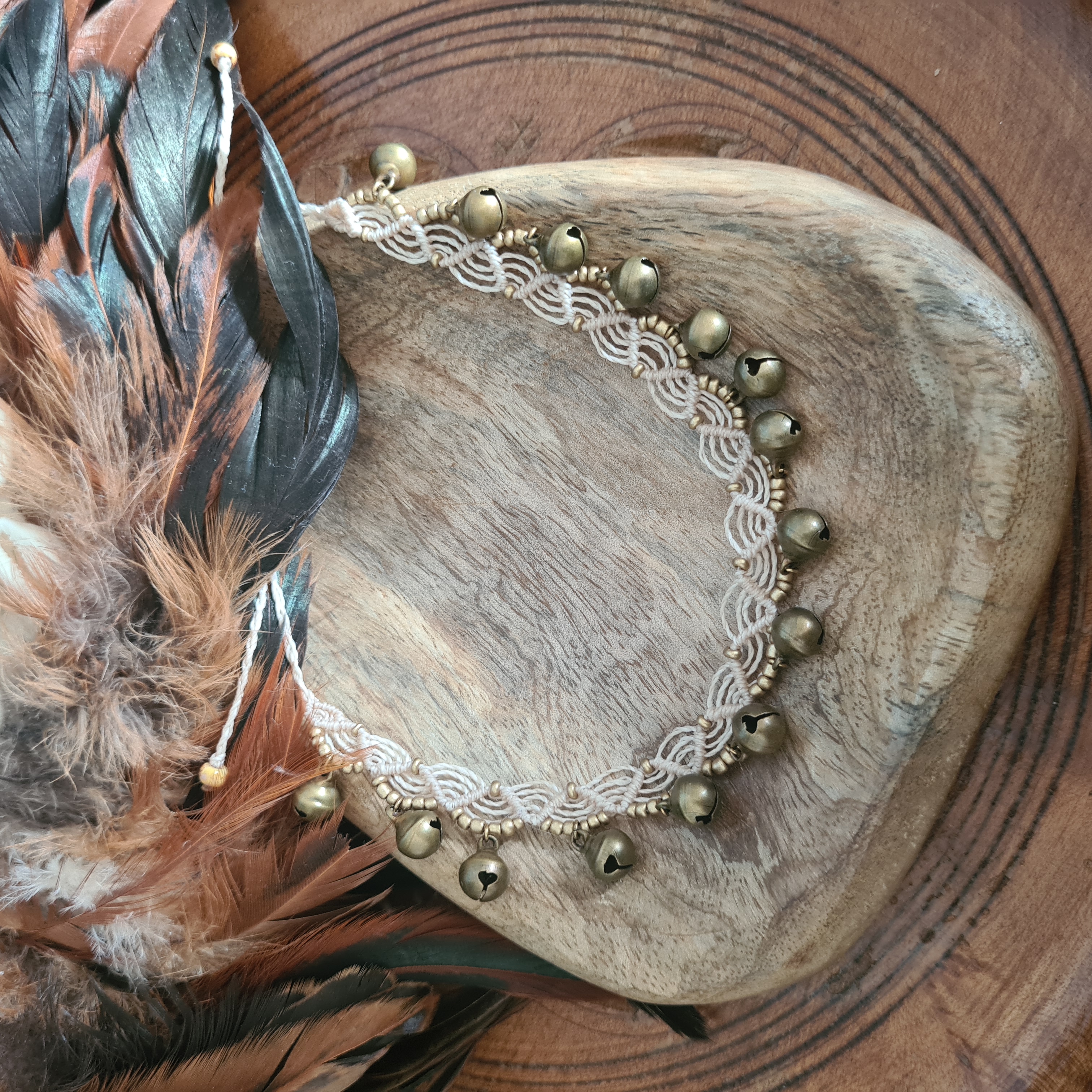 Macramé enkelbandje Belletjes
