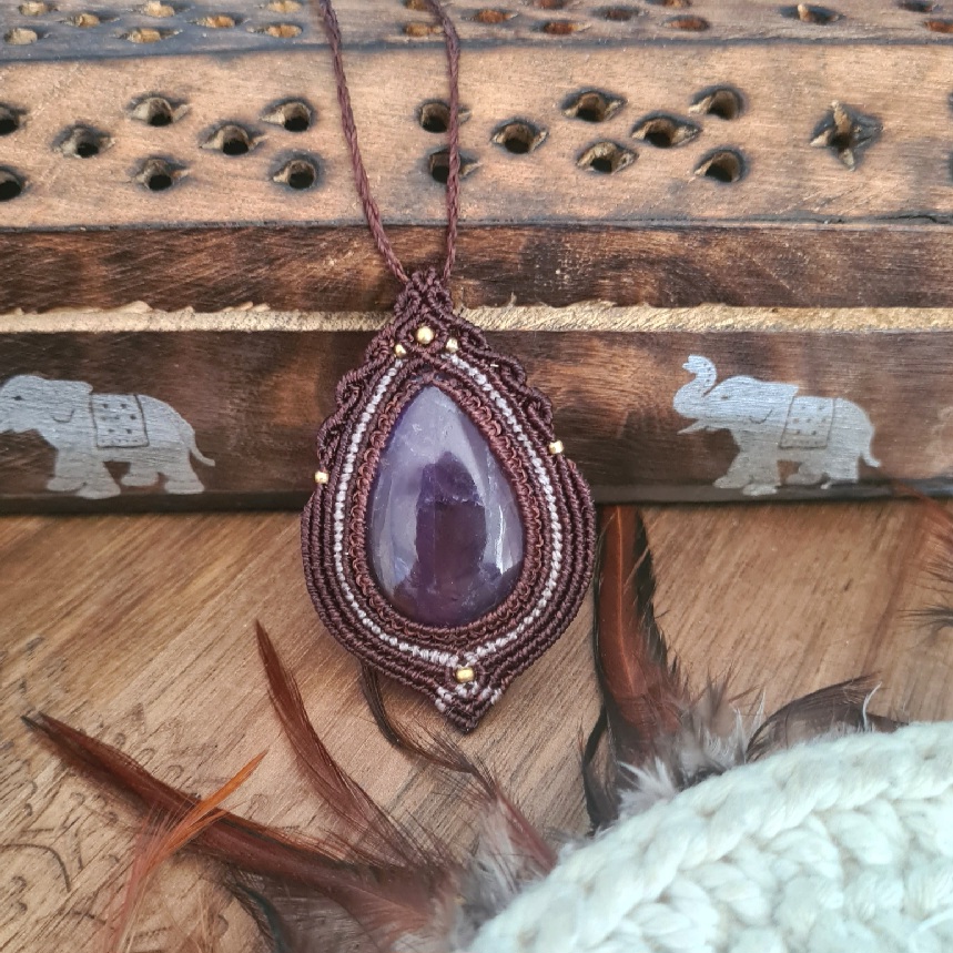 Macramé ketting Amethist