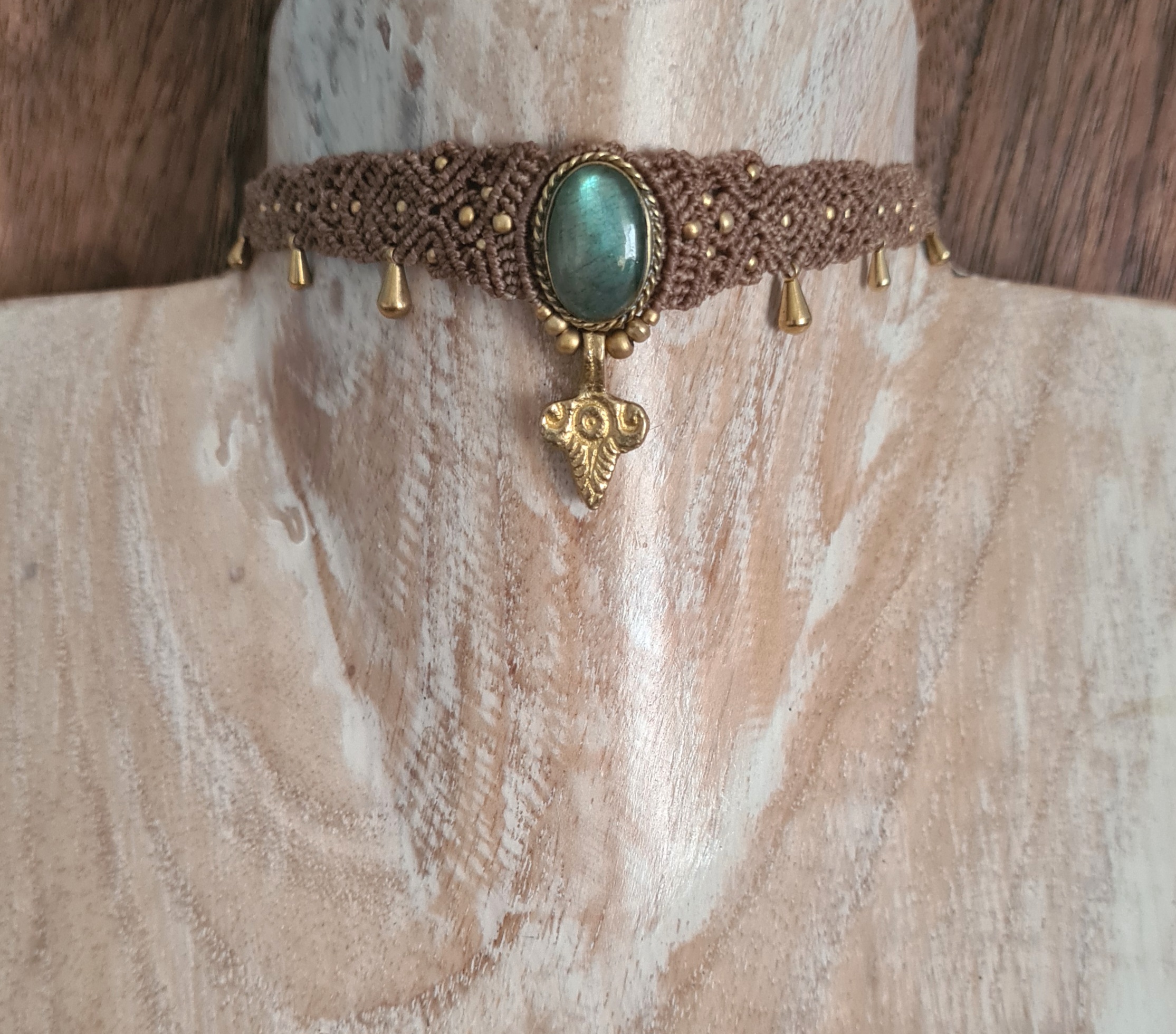 Macramé choker Labradoriet