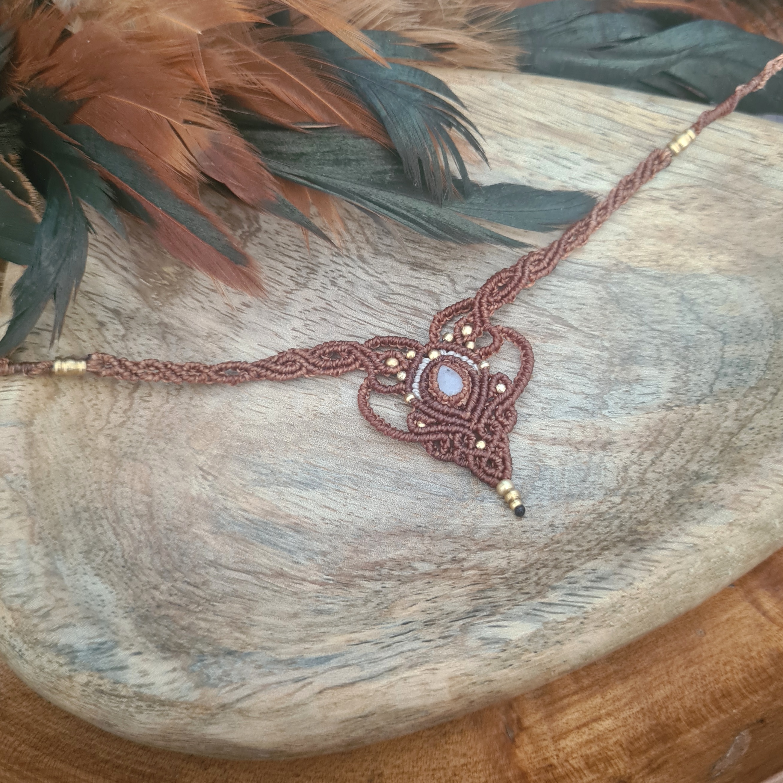 Macramé choker Maansteen