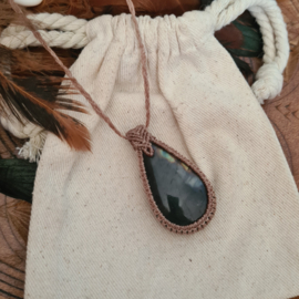 Macramé ketting Labradoriet