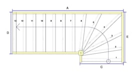 Grenen trap met onderkwart + inloop (linksom)