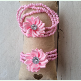 Bloemenarmband roze - licht wikkel
