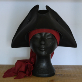 Tricorn Leer I