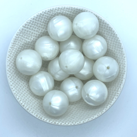 22mm - pearl white