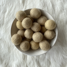 Felted bead - beige