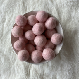 Felted bead - old pink