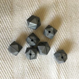 Small hexagon - pearl silver