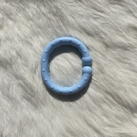 Siliconen speelhaak - zacht blauw