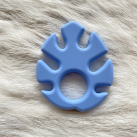 Monstera teether - light powder blue