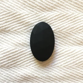 Big oval - black