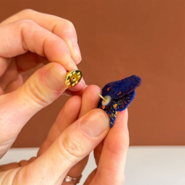 Geborduurde broches | Viooltjes