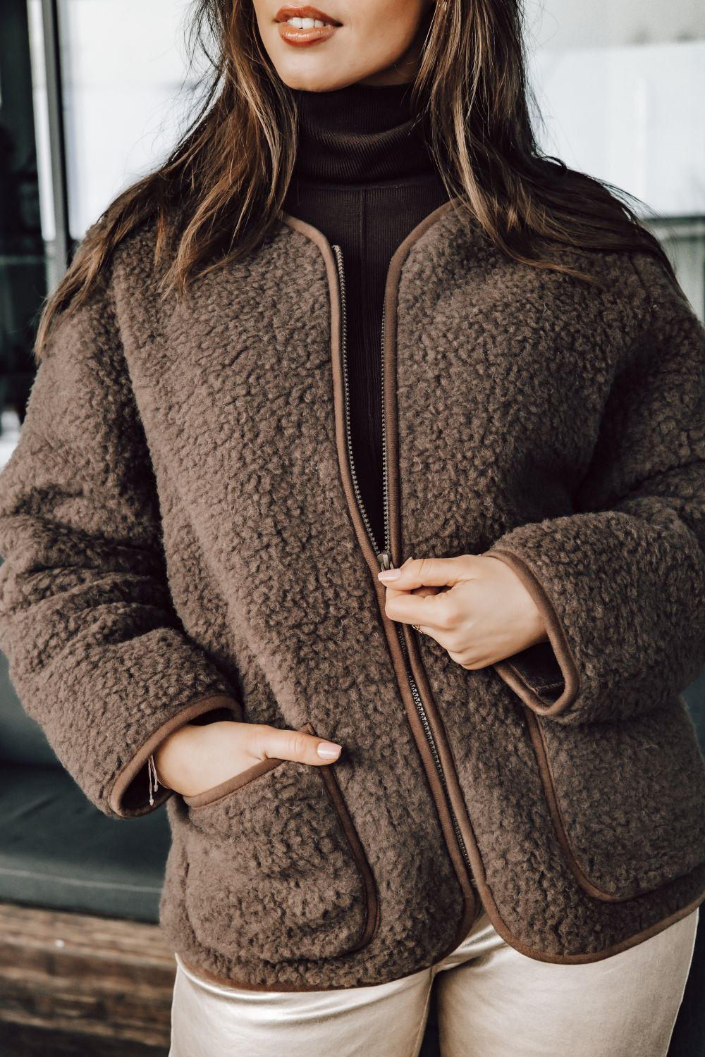 Alwero vest Koru | Choco Martini