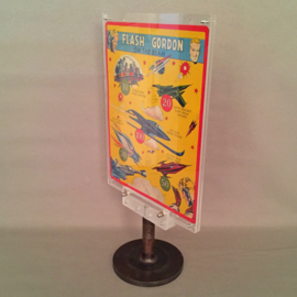 Flash Gordon Metal target game 1935 , including display stand