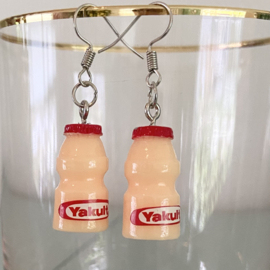 Oorbellen  yakult