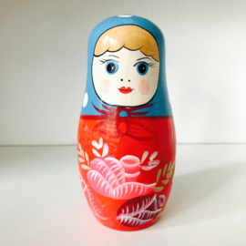 Matroushka blauw rood nr 3