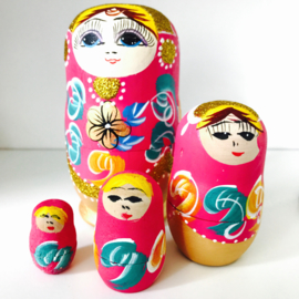 Matroushka roze glitter nr 16