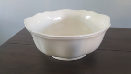Queen's Plain Creme - Saladeschaal  21 cm doorsnede