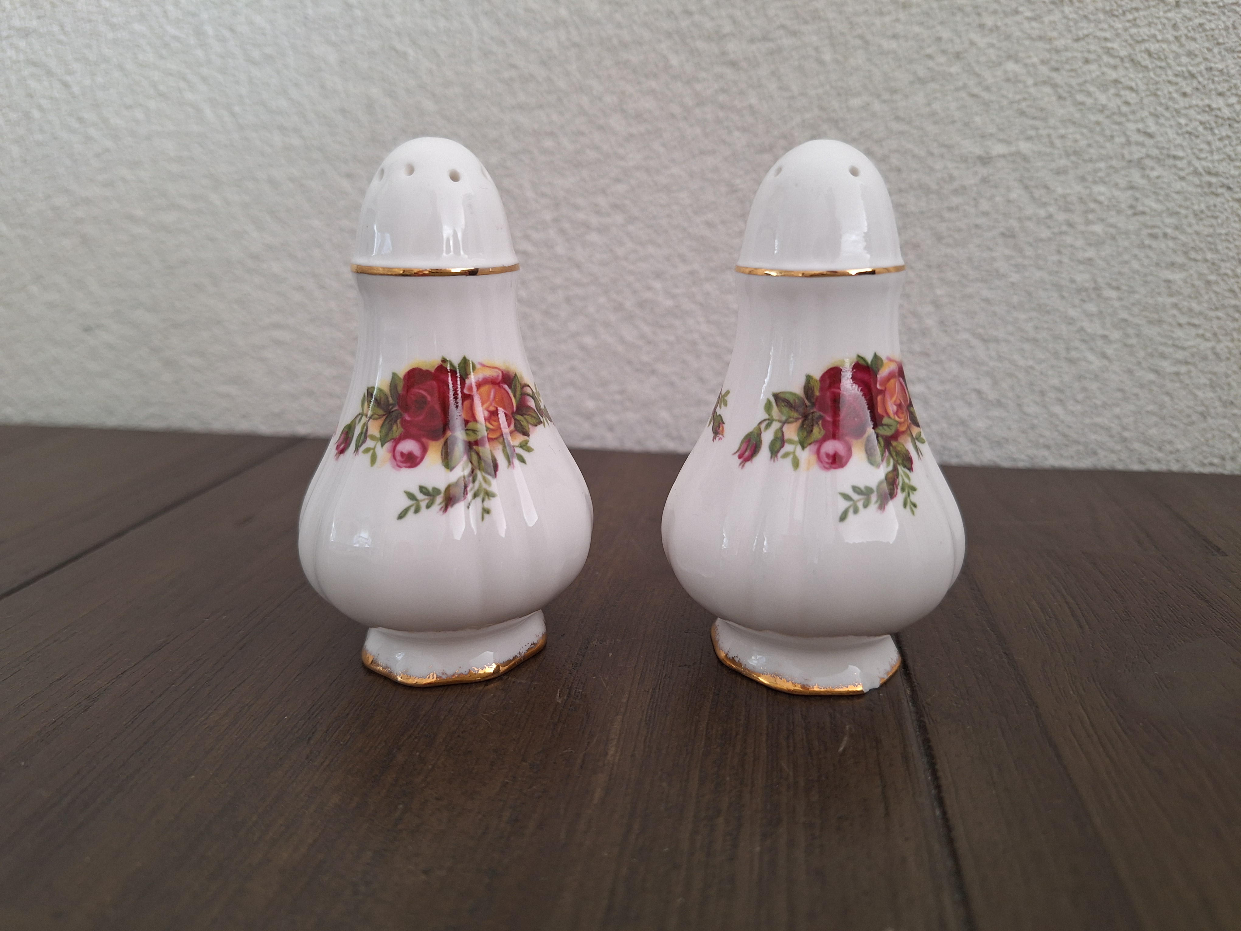 Old Country Roses - Peper en zout (ribbels)