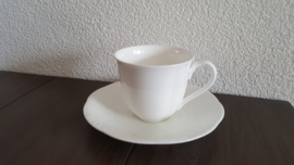 Arco Weiss - Koffiekop en schotel