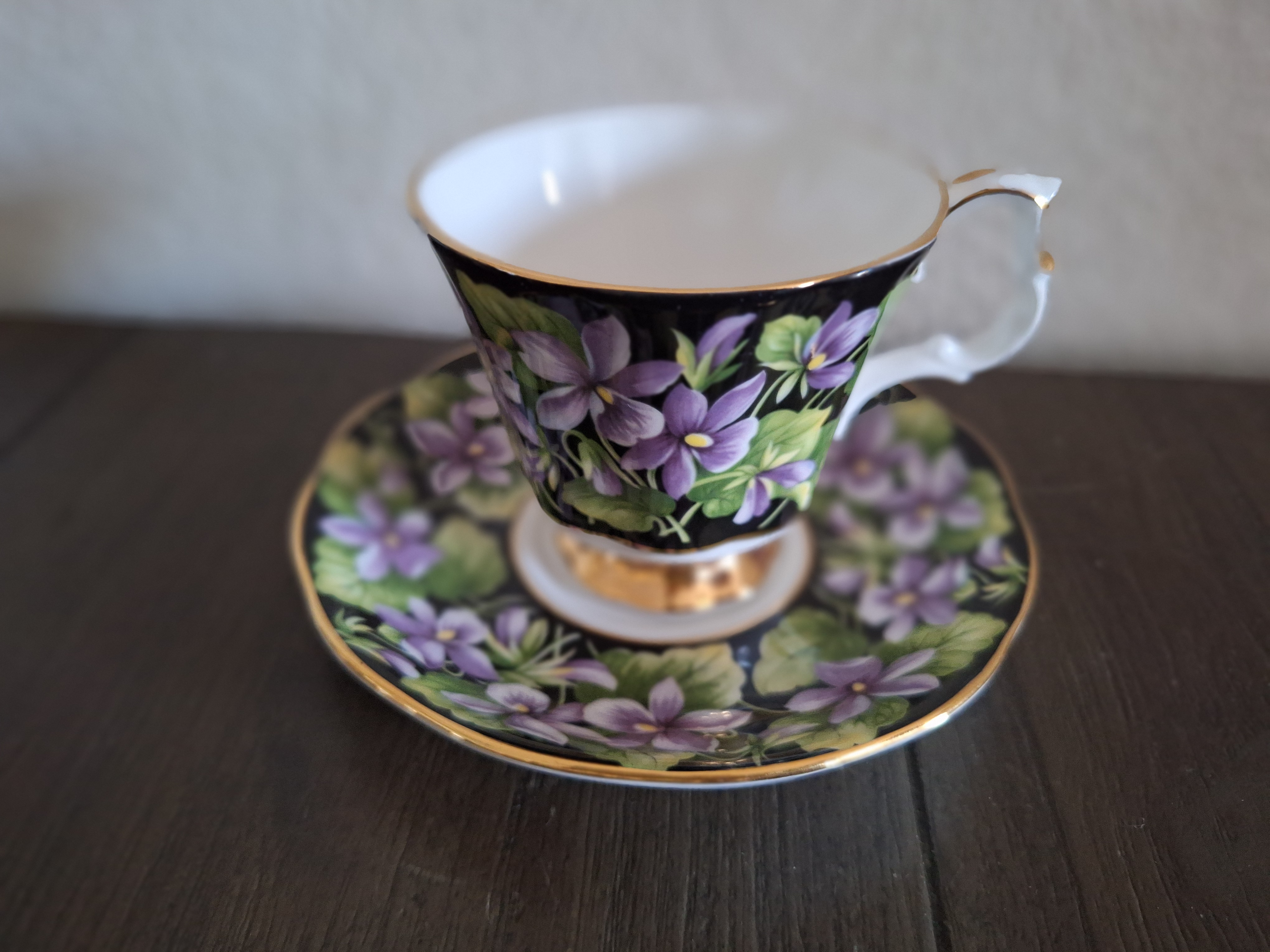 Purple Violet - Kop en schotel (damesmodel)