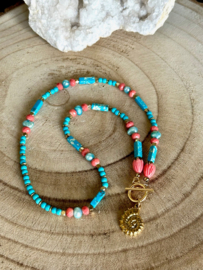 Collier/ketting turquoise met rvs schelp
