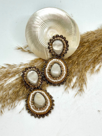 Oorbellen bead embroidery parelmoer druppels