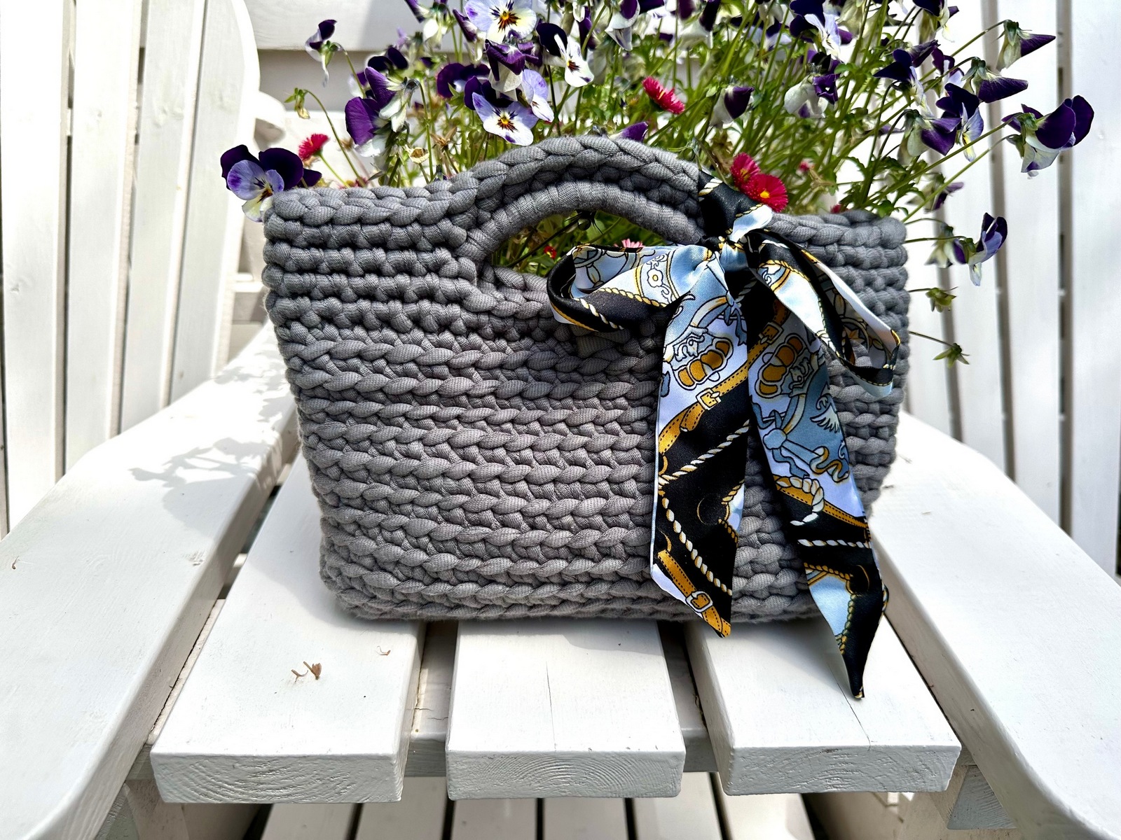 Tas handtas handmade in grijs met strik