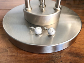 oorbellen zilver met klapcreolen en witte howliet