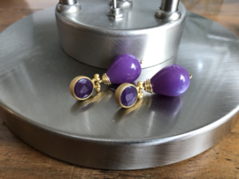 oorbellen goud met jade en chalcedoon paars