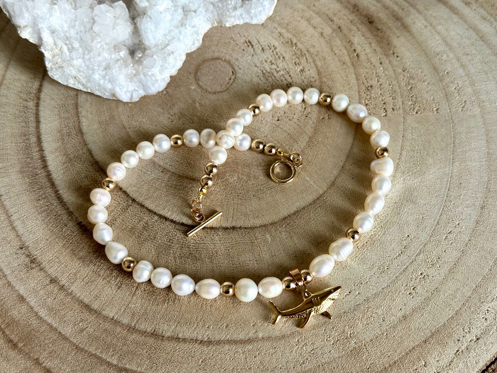 collier/ketting "Sharky" met zoetwaterparels wit