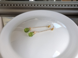 oorbellen goud met hydro quartz peridoot groen