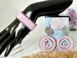 Armband bead embroidery delica's roze parelmoer