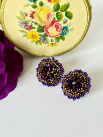 oorbellen bead embroidery studs paars kristal