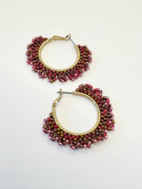 Oorbellen bead embroidery creolen roze goud