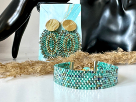 Armband bead embroidery turquoise goud en russisch amazoniet