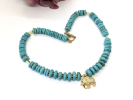 collier turquoise howliet