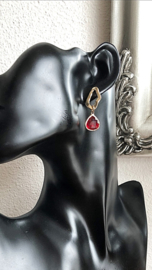 oorbellen goud met rood facet glas