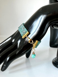Armband bead embroidery turquoise goud en russisch amazoniet