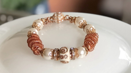 romantische armband met shell parels