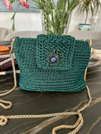 Bag with a brooch in groen handmade van Ansi Original