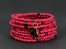 armband wikkel in rood met kristallen en onyx