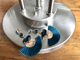 oorbellen lang goud met swarovski blauw