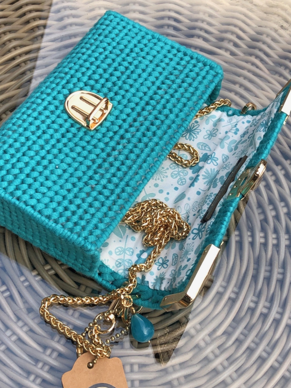 Tas handmade in turquoise